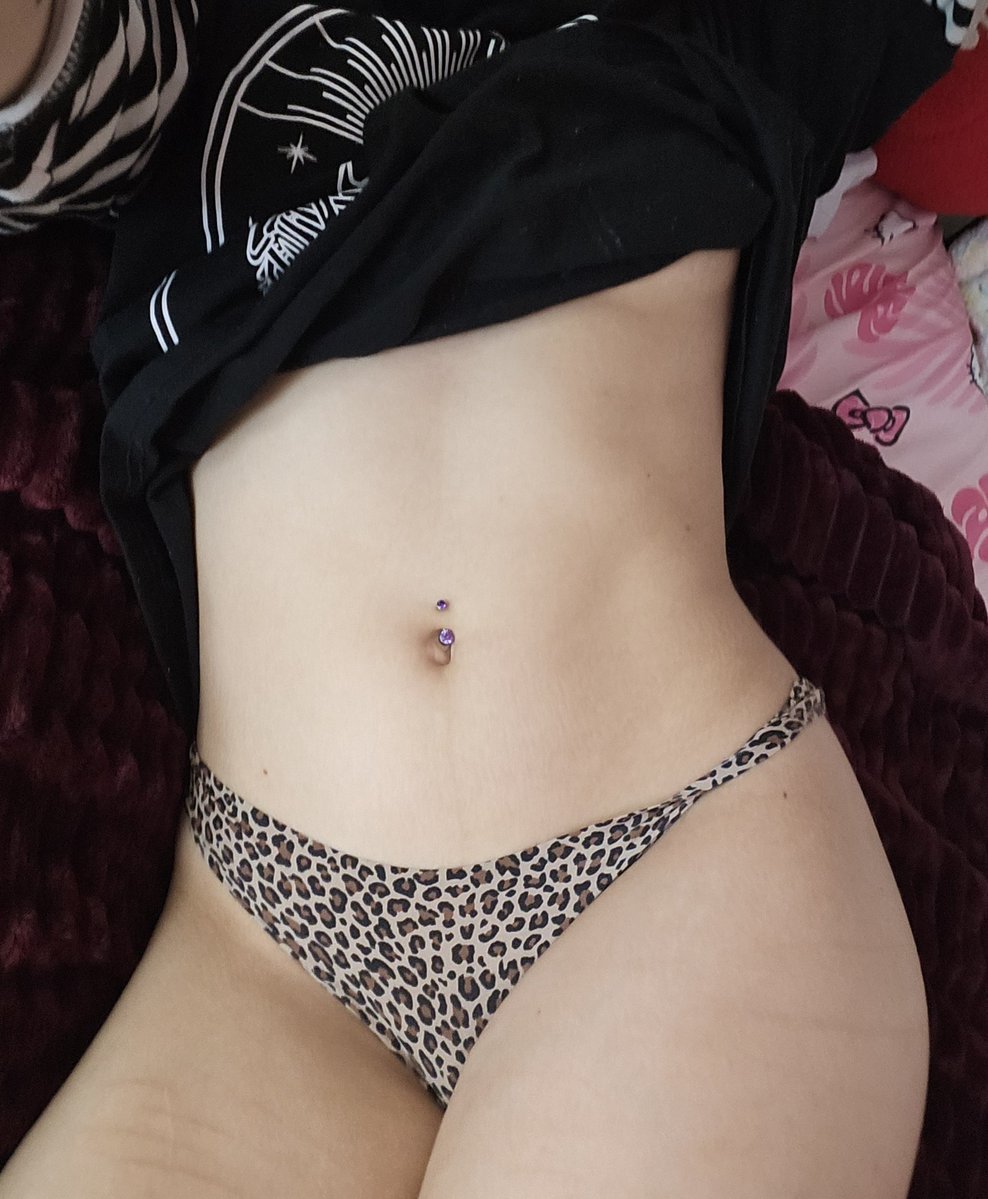 AngelOff999's tweet photo. Another week Another day late tummy :3 https://t.co/FTRknhTyeU