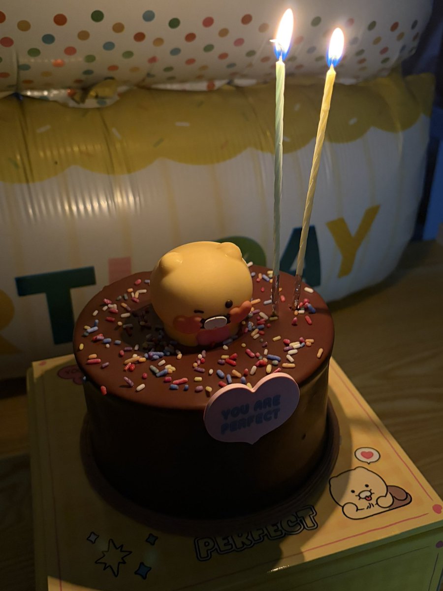 Astrum1830_'s tweet photo. 생!일!이에요! https://t.co/11x5sl3UiQ