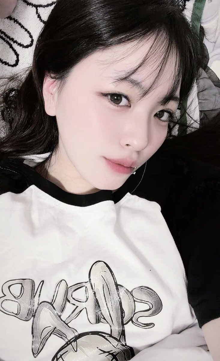 nya__aoo's tweet photo. 𝐺𝑜𝑜𝑑 𝑛𝑖𝑔ℎ𝑡🌙 https://t.co/SD3wjWq6Oo