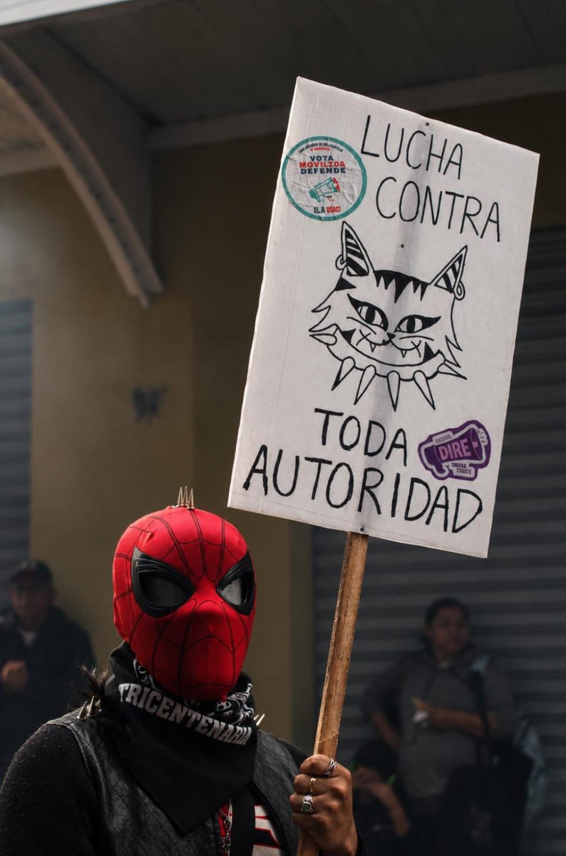 jimissss__'s tweet photo. Esto si me representa como estudiante  ✊️
📸:@vney_ii https://t.co/2zpqWO1ptX