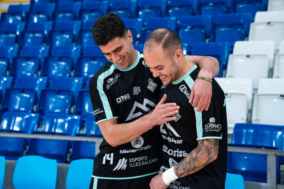 PalmaFutsal's tweet photo. ¡De vuelta por aquí! 👋🏼 https://t.co/9AIRR7a2pr