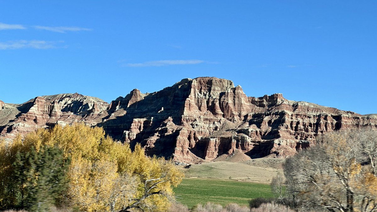 TesLatino's tweet photo. Dubois, Wyoming https://t.co/B5S2Jobo0F