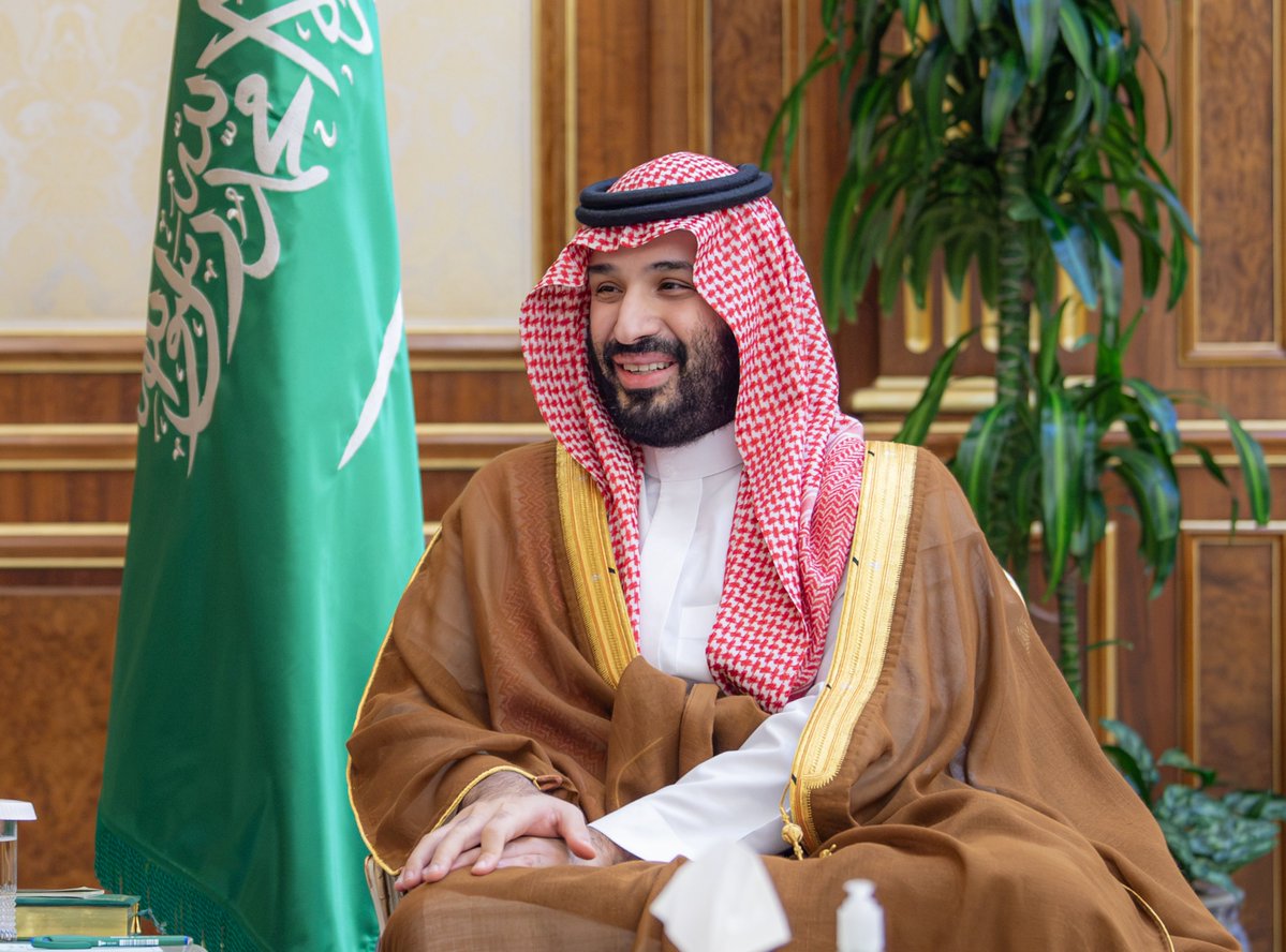 Bandaralgaloud's tweet photo. سمو سيدي #ولي_العهد يتسلم رسالة خطية لـ #خادم_الحرمين_الشريفين من رئيس جمهورية مصر العربية. https://t.co/pCwCgCnH2G