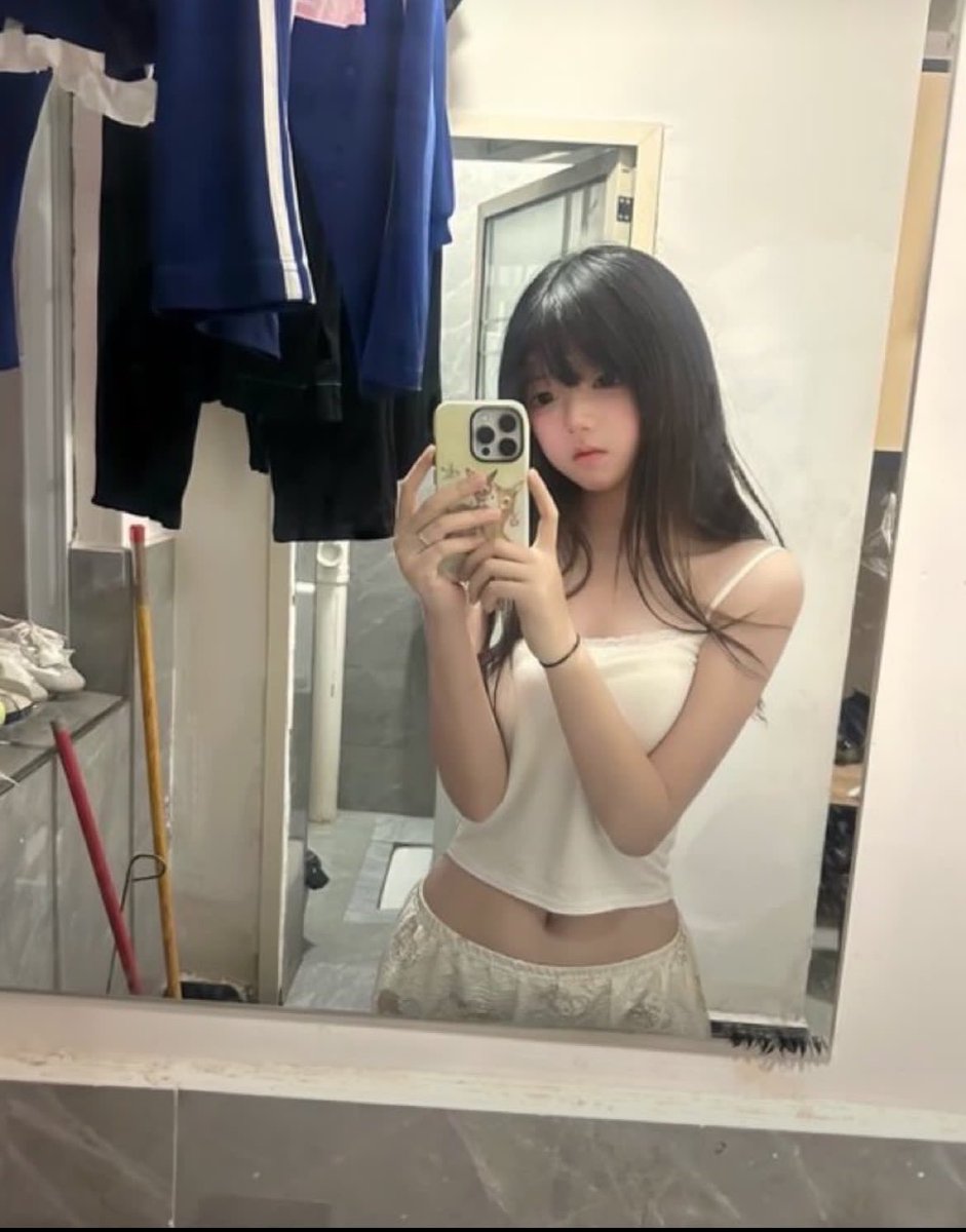 EsraSenyfm's tweet photo. 新鲜的照片视频！！！

有人想锐评一下高中生福嘛 🥹       

看完不许瞎说，赶紧看，   

流言 88，，我真秒发！🙋 https://t.co/CI9OthJaXo