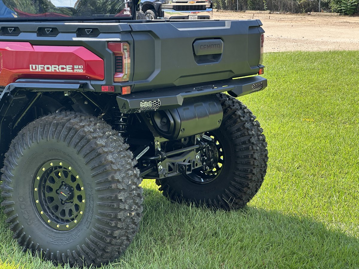 ThumperFab's tweet photo. Your CFMOTO UForce U10 PRO works hard, hits the trails, hauls the gear, and goes places where bumps and scrapes are bound to happen. Thatโs exactly why the Thumper Fab Rear Bumper belongs on your build! ๐ช๐ผ
#ThumperFab #CFMOTO #UForceU10PRO #CFMOTOUForce #ThumpedOut https://t.co/92Isf8WZ1o