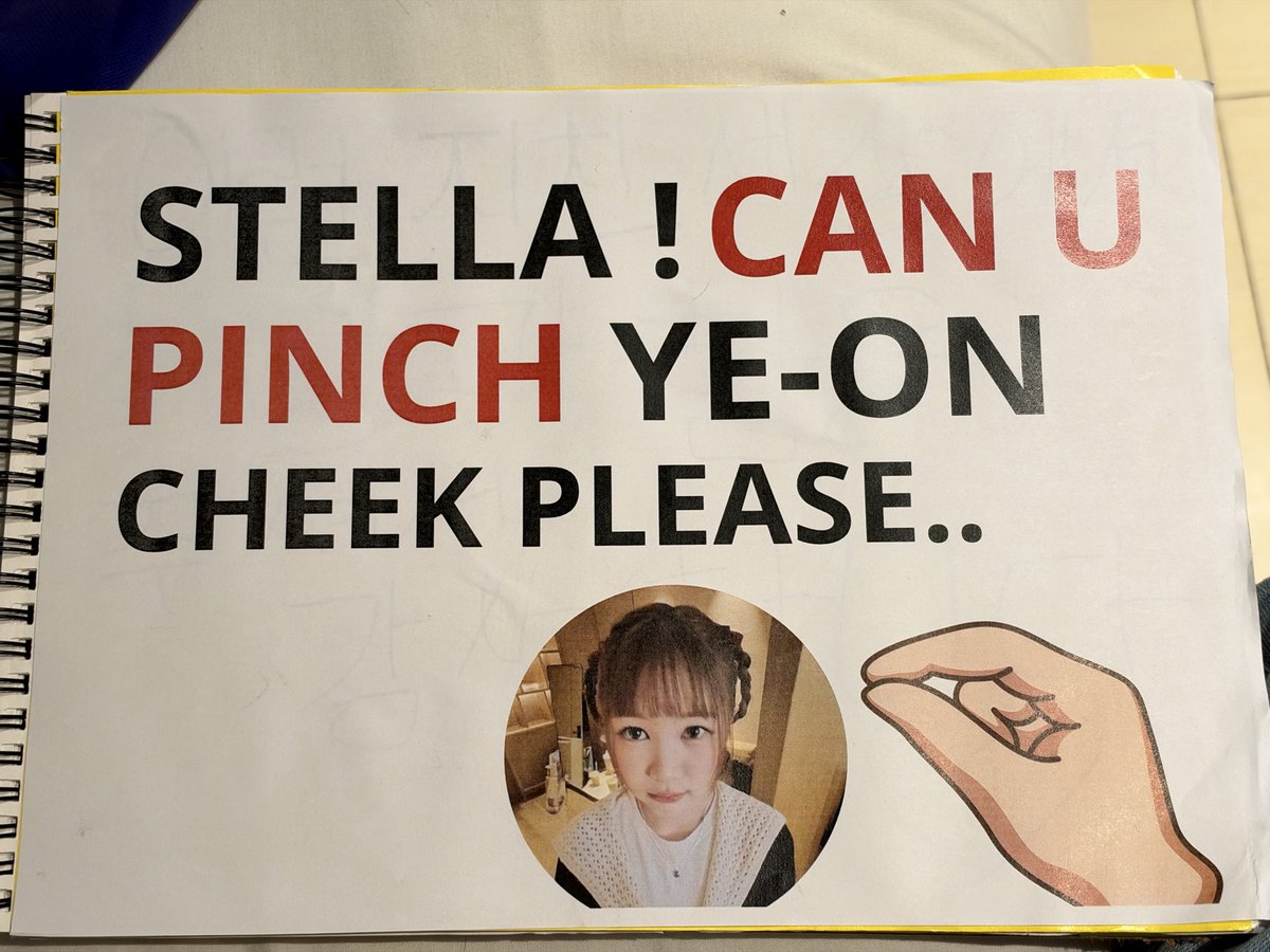 ukh_tami's tweet photo. ADAKAH YANG VIDEOIN STELLA NYUBIT PIPI DEDEK YE-ON???? aku tadi kenotice tapi pas dicek ko ga ada😭 https://t.co/JwXQgy7SgR