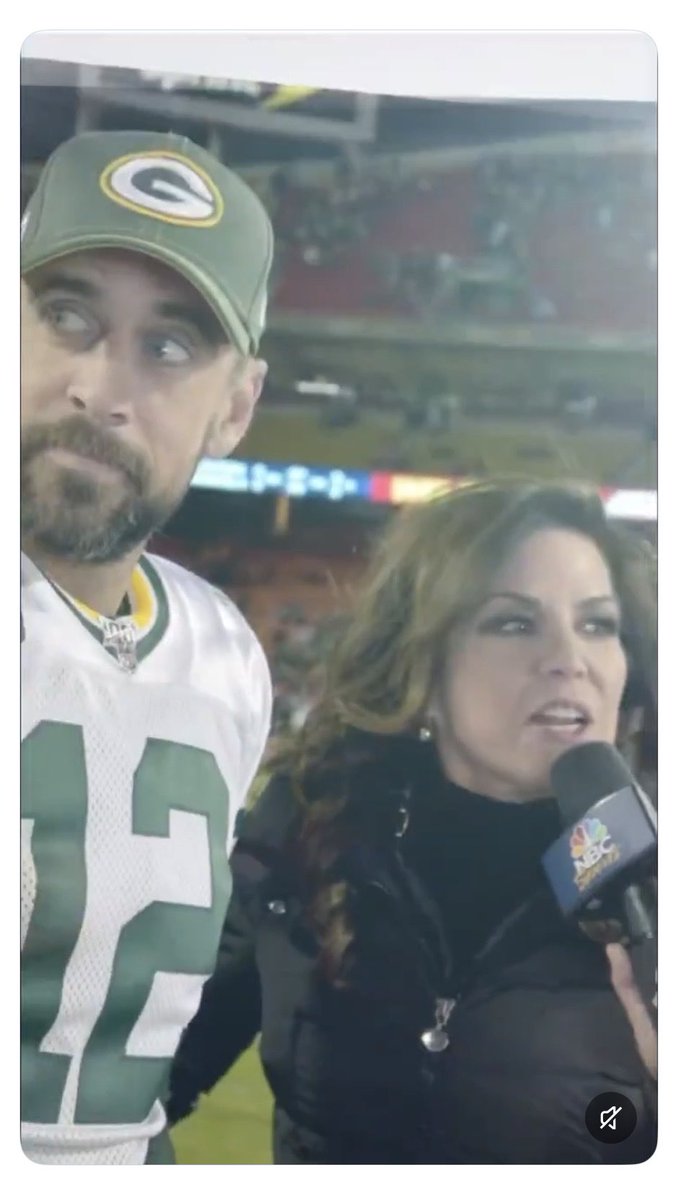 TinaSmithMN's tweet photo. If I had a nickel for every time I noticed Michele Tafoya use a photo with Aaron Rodgers as a Packer in her posts, I'd have two nickels. Which isn't a lot, but it's insane that it's happened twice.

#Skol https://t.co/T8omh1Wyzx