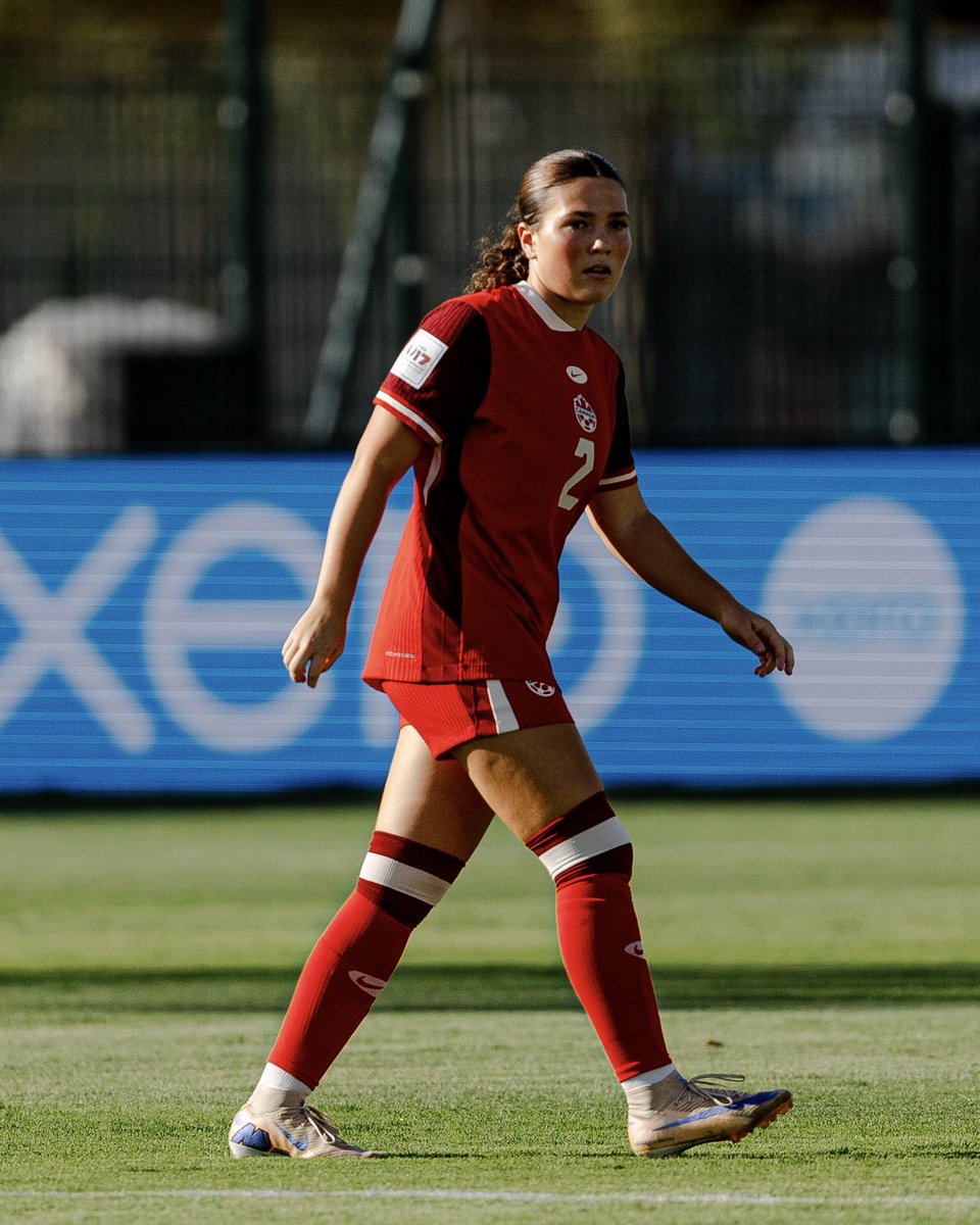 CANWNT's tweet photo. The battle continues as we pass the hour mark ⚔️ 

🇨🇦 🇳🇴 
#CANW17 https://t.co/h2KMsYyWNP