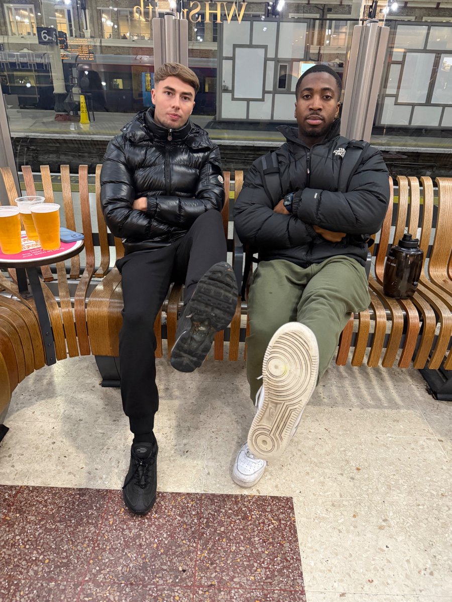 MasterFernand0's tweet photo. Worshipping me and @FindomAlphaAnon would have you addicted, 2 straight alphas ready to control you 🫰🏽 https://t.co/PJCXGVP6rA