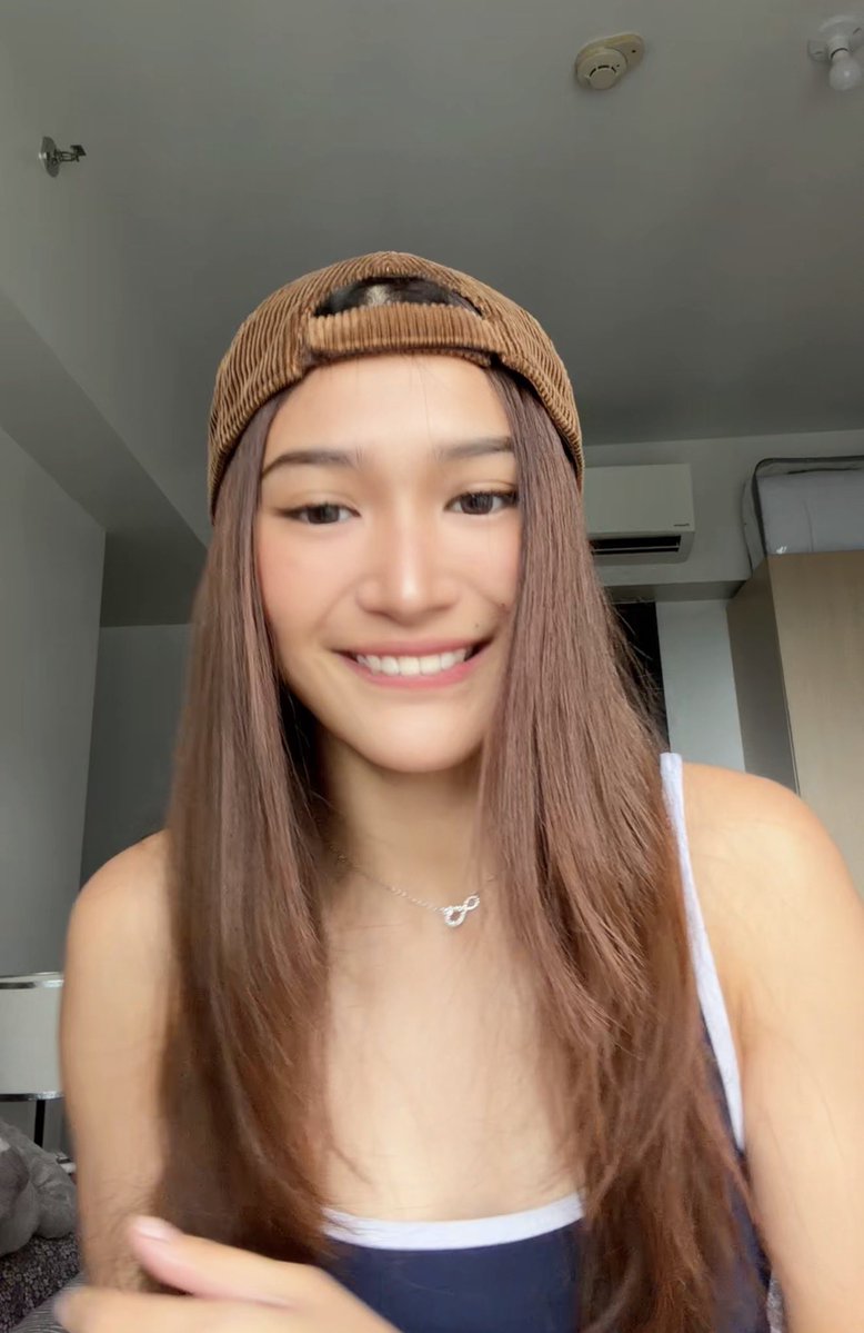 _mangoniJho's tweet photo. Tapos ganito siya ka poganda dun sa mustard na arc corduroy cap. 🙂‍↔️ https://t.co/8AwTSNctlZ