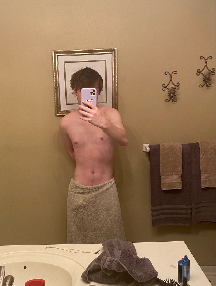 jaxonavic's tweet photo. #mlmteen #gay #twink #college https://t.co/PMfvEY44PE