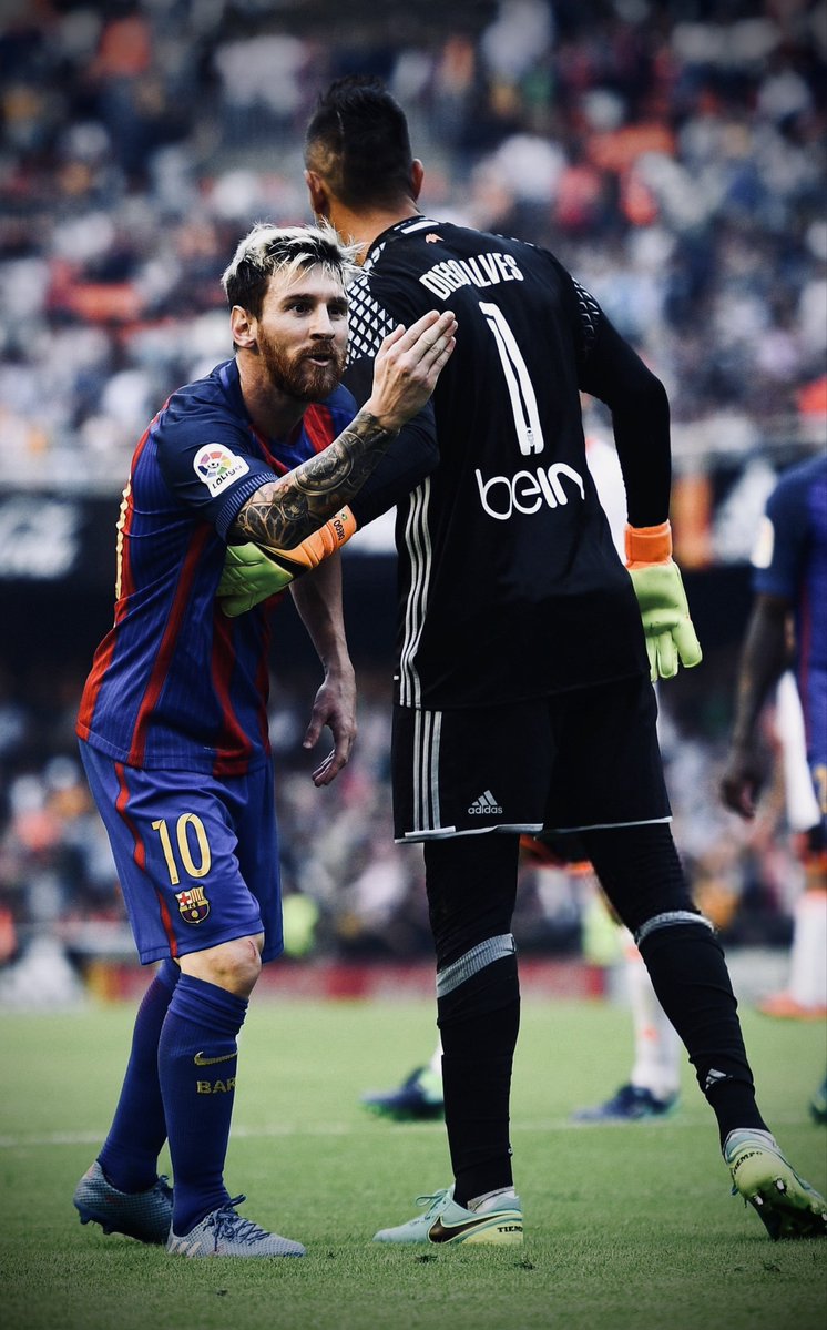 M10GOAT tweet picture