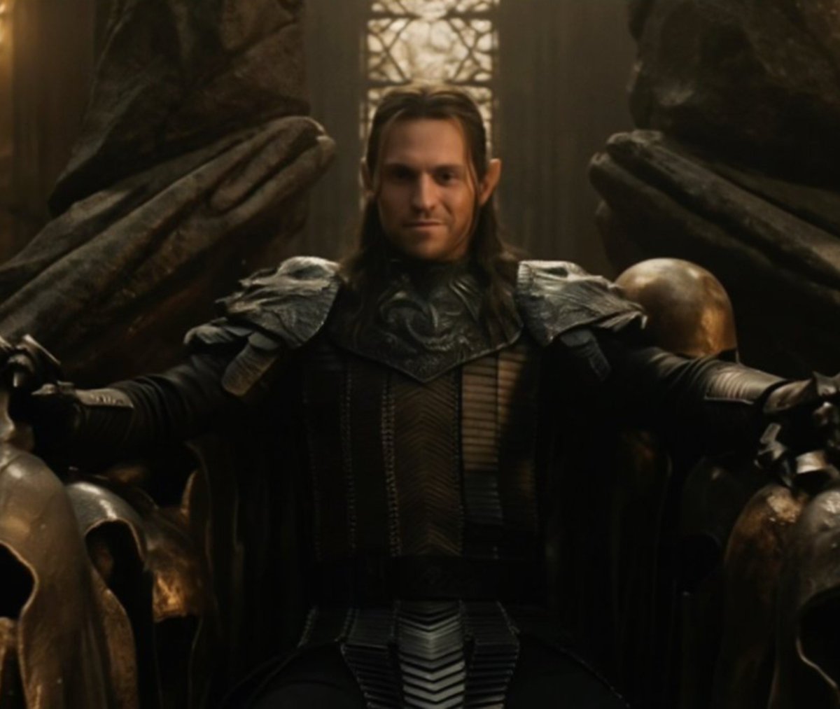 r_0md's tweet photo. welcome back sexy sauron https://t.co/LzGRo0MIv3