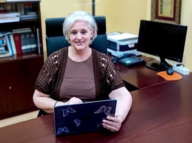 asanec's tweet photo. 👏 ¡Enhorabuena a nuestra socia @angelaortega961 nueva presidenta del Comité de Bioética de Andalucía!

🔹Desde @ASANEC celebramos este nombramiento, que pone en valor los cuidados, la humanización y la compasión en la ética asistencial.

🔸Muchos éxitos en esta nueva etapa‼️ https://t.co/2vABoUBCWU