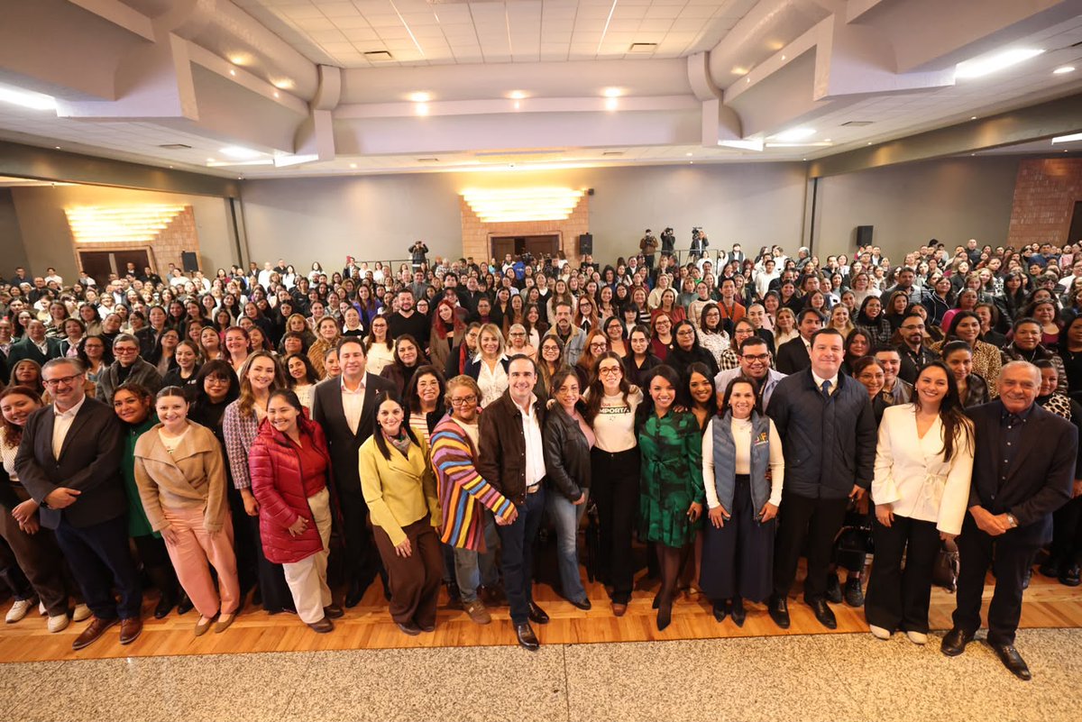 MartinGomezCald's tweet photo. #Coahuila | Presiden #PaolaRodríguez y @manolojim la Sesión del #ConsejoEstatal de Salud Mental.
https://t.co/qUyOV51Ga5 #RTNews #Saltillo #Torreon #Monclova #PiedrasNegras #Acuña https://t.co/4E887zkob3