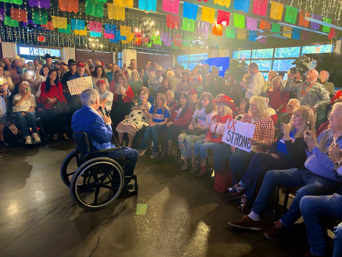 leachfortexas tweet picture