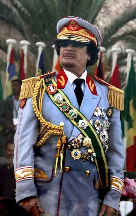 PeterSimmen's tweet photo. @BobBrinsonJr1 In September 2009, during the celebrations marking the 40th anniversary of the revolution in Tripoli, Libyan leader Muammar al-Gaddafi wore a striking sky-blue uniform, heavily adorned with medals.
He was shot dead in September 2011. The uniform would therefore be a good omen. https://t.co/Sghu7jWUnH
