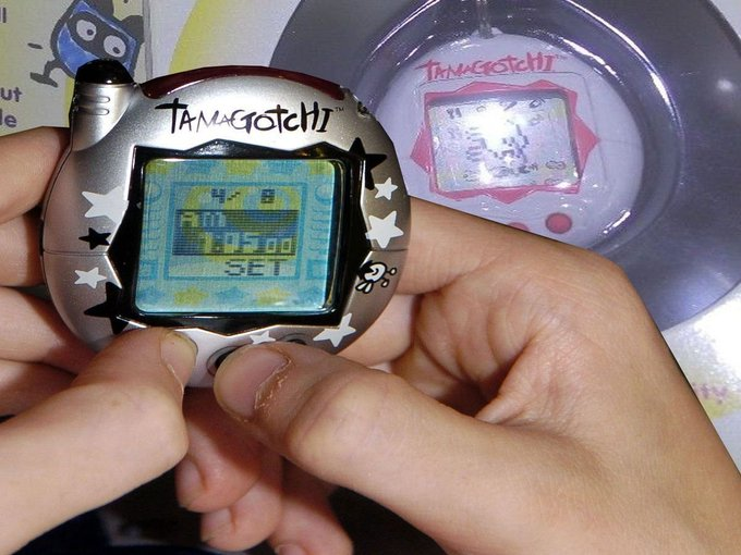 NostalgiaFolder's tweet photo. Tamagotchis https://t.co/LogiWZSOu5