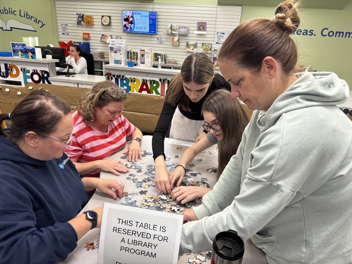 ThoroldLibrary's tweet photo. Our Halloween puzzle competition is underway! 🍂🎃 Pop in to see which team will win. 🏆 Want to get in on the fun? Our Holiday competition takes place on November 21. ❄️🎄 Register under the programs tab on our website. https://t.co/lavW7zBnz4