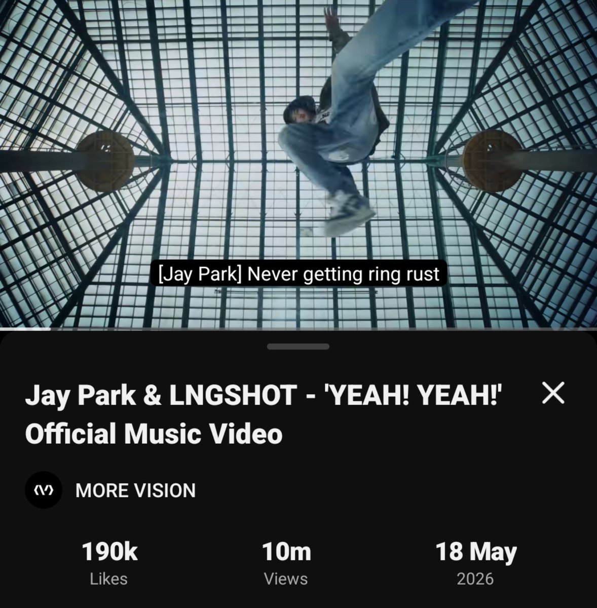 aishaishious's tweet photo. I’m not gagged by the views, but more so by the number of likes. LOOK AT THE RATIO Yeah Yeah and Masterpiece have almost the same number of likes, but Yeah Yeah has already hit 10M views while Masterpiece hasn’t even reached 1.5M yet. https://t.co/0w2zCUy8VZ