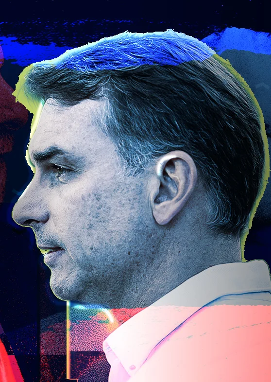 SiteJamesons's tweet photo. 🚨 LINHA DO TEMPO DA ARREGADA!

Domingo: Lula desafia Flávio Bolsonaro ao vivo, cara a cara, no debate. Diz que entrega à Justiça seus sigilos bancário e telefônico, além dos de sua família, e propõe que o defensor de miliciano faça exatamente o mesmo.

Afinal, quem não tem nada a esconder da Justiça não deveria ter tanto medo de mostrar os próprios sigilos bancários e telefônicos, não é mesmo?

Segunda, terça, quarta... Flávio some. O desafio parece ter causado muito desconforto no político nepo baby. Foram dias de silêncio, ficou recalculando a rota e tramando um plano desesperado para anular o desafio do Lula.

Quarta-feira: finalmente o homem reapareceu. Disse que aceita o desafio, mas despeja uma montanha de condições, exigências e burocracias no colo de Lula. A estratégia parecia óbvia: criar obstáculos suficientes para transformar o desafio em algo inviável e anulá-lo.

Plot twist: quem não deve não teme. Lula nem sequer hesitou. Assim que foi desafiado de volta, aceitou todas as condições impostas por Flávio, dobrou a aposta e chamou para o X1 da transparência.

Agora a bola está com o senador.

Depois de quase uma semana para responder e de um caminhão de exigências para tentar escapar pela tangente, resta saber: Flávio vai cumprir a palavra que deu ou vai encontrar uma nova desculpa para arregar?

Aguardemos os próximos capítulos. Afinal, coragem de rede social é uma coisa. Coragem diante da justiça pelo visto é outra bem diferente.