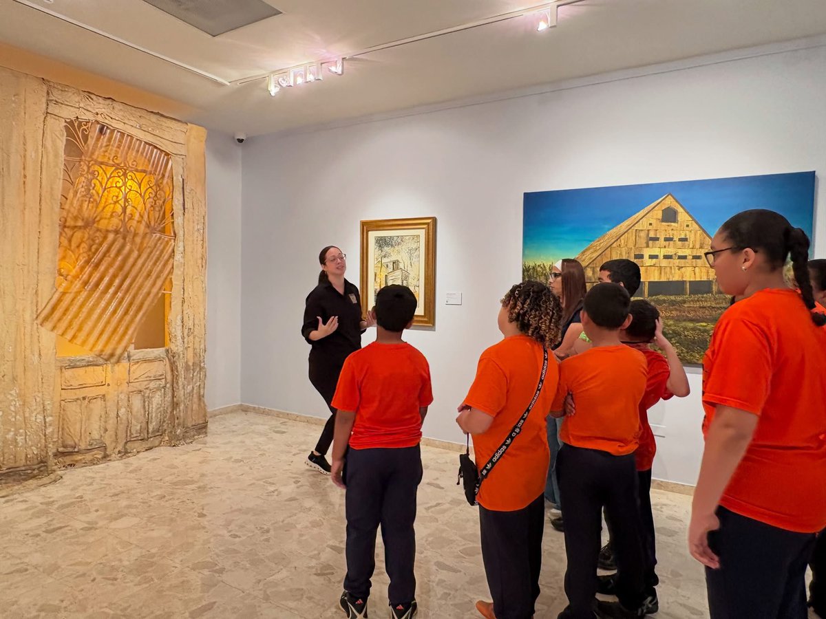 MuseoMAB's tweet photo. Los estudiantes de 5to y 7mo grado de la Escuela SU José Manuel Torres en Bayamón dijeron presente para una visita guiada a las exposiciones y un taller creativo. 

¿Cuándo vienes con tu grupo?
¡Te esperamos!
Entrada libre de costo. 787-903-8428

#LaImagenConstruida #museomab https://t.co/rDNauKv7iP
