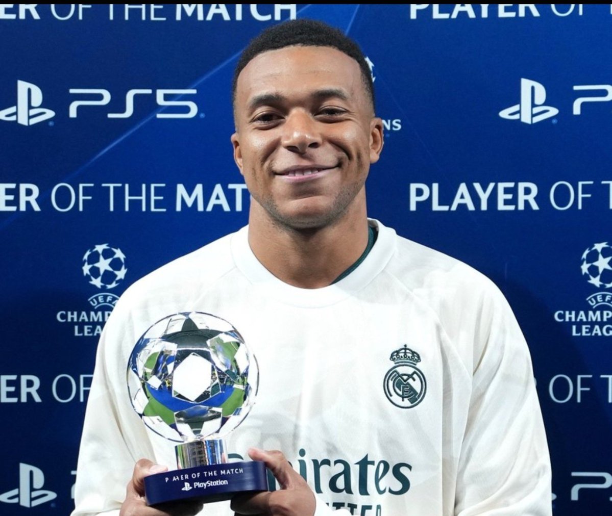 DadaAndria's tweet photo. 🤍🇪🇺 Kylian Mbappé, UEFA Man of the Match for Real Madrid against Leipzig. https://t.co/iy6qb2f8AI