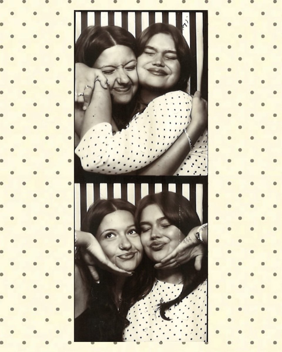 harborgenius's tweet photo. hiii @siriusxm @gracieshq if you’re inviting people to the irving plaza show please consider my best friend @wakeupinvisible!!!!! we met on here because of gracie and even met gracie together, it would mean so much to me to get to experience this show with her ❤️ https://t.co/34y8soiTpA