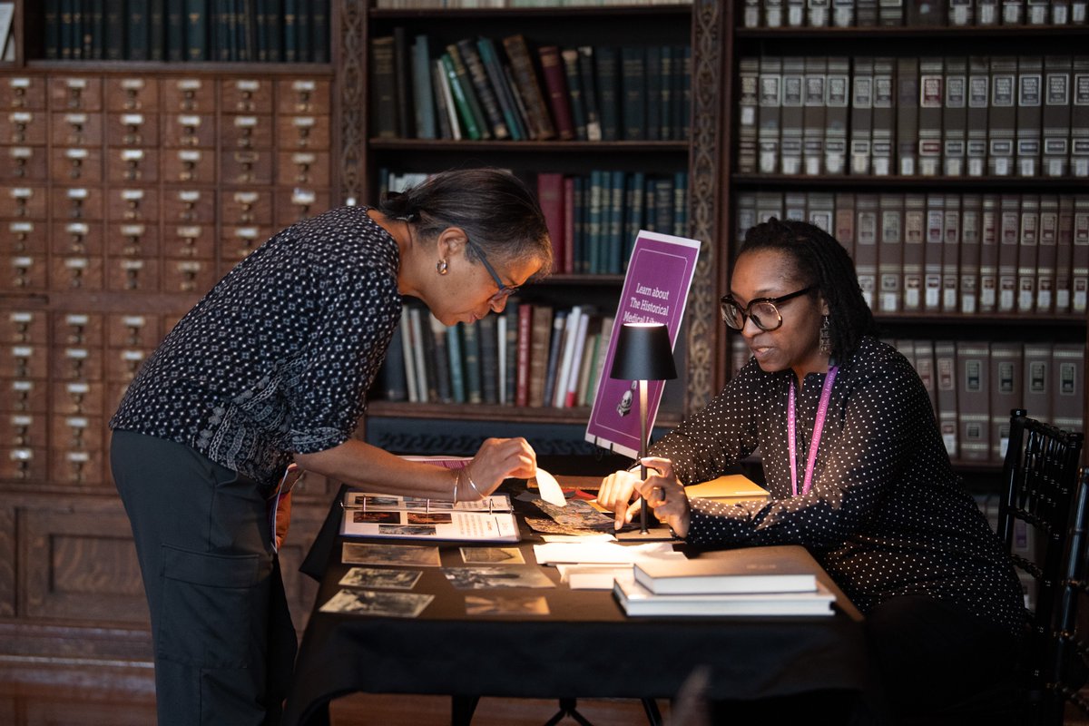 MutterMuseum's tweet photo. Our Historical Medical Library team brought out some very special archival materials for "Out of the Archives," our fall open house last week!

Thanks to everyone who came out to support their work. https://t.co/bsSB3aomN6