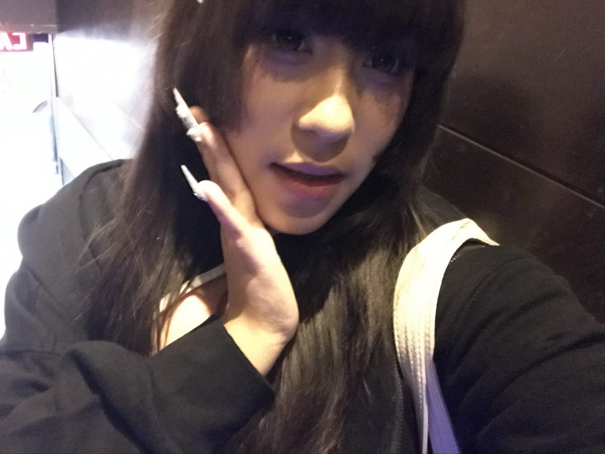 maengguz's tweet photo. 8tour from my iphone 6 ♥︎ https://t.co/gjBVg7pLnx