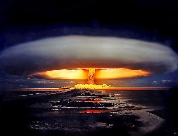 imetatronink's tweet photo. 🤔 Resorting to nuclear weapons is not a panacea for strategic defeat. It would bring down unprecedented woes on the empire.

It would be suicidal.

Like a delayed-action poison that, at some date in the not-so-distant future, strikes suddenly out of a twilight sky. https://t.co/gYg1LWtsIK