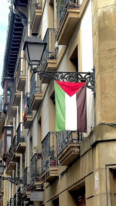 PalestineCultu1's tweet photo. Say "Free Palestine" https://t.co/QTCym5ywgR