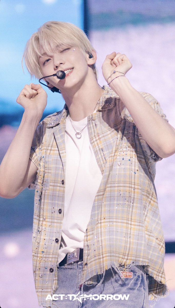 IYsqnpQoW098410's tweet photo. @txtmoafrance304 #soobinsmile
#AlwaysWithSoobin https://t.co/kGYmlr7Abr