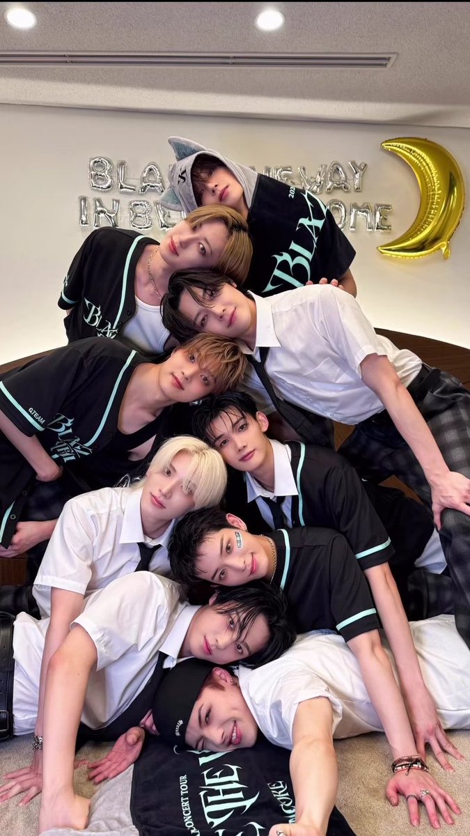 pompom6purin's tweet photo. 今日もファイティン！
I vote  #andTEAM for Fan’s Choice Male at #2026MAMAVOTE https://t.co/byVnNPRyY0