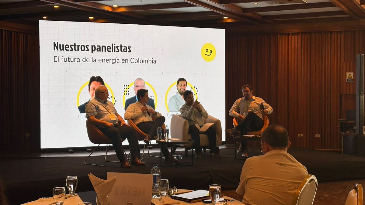 dataiFX's tweet photo. Bancolombia prevé invertir al menos $1 billón anual en activos energéticos y ampliar su participación en el sector https://t.co/YSftRaYWrd https://t.co/dOLHth4G3o