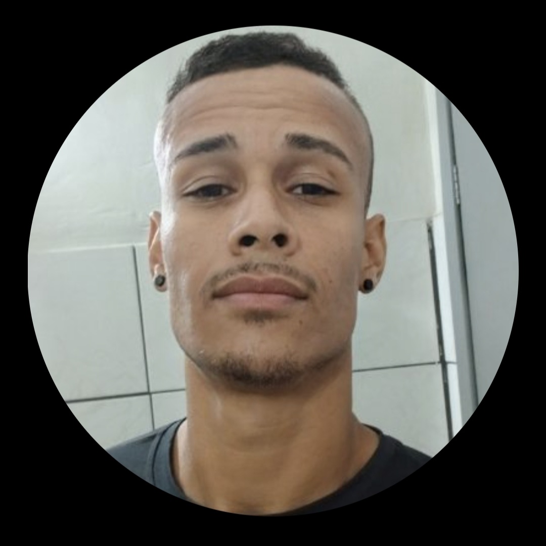 LepstospirAna's tweet photo. @sallysushi666 @emrique_10 @benioskrr Deus abençoe a autoestima masculina https://t.co/OPqNa8lipA