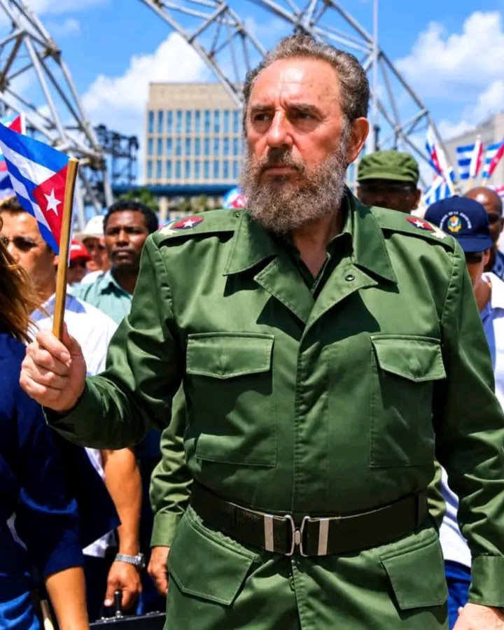 AliosmiM63605's tweet photo. #Fidel nos legó la certeza de que los sueños se conquistan defendiendo las ideas; nos dejó la lección de que el internacionalismo es una actitud que nos debe distinguir; nos enseñó la convicción de que el socialismo es el único camino para salvar a la humanidad del abismo
#Cuba https://t.co/ev7GRDqCIA