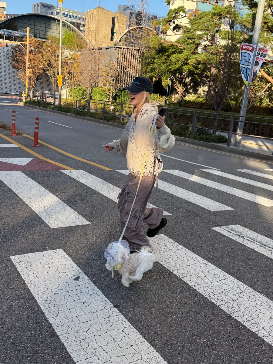 onewinter_'s tweet photo. 어떤여자가더신나보이는건기분탓 https://t.co/GhAYrjdzBF
