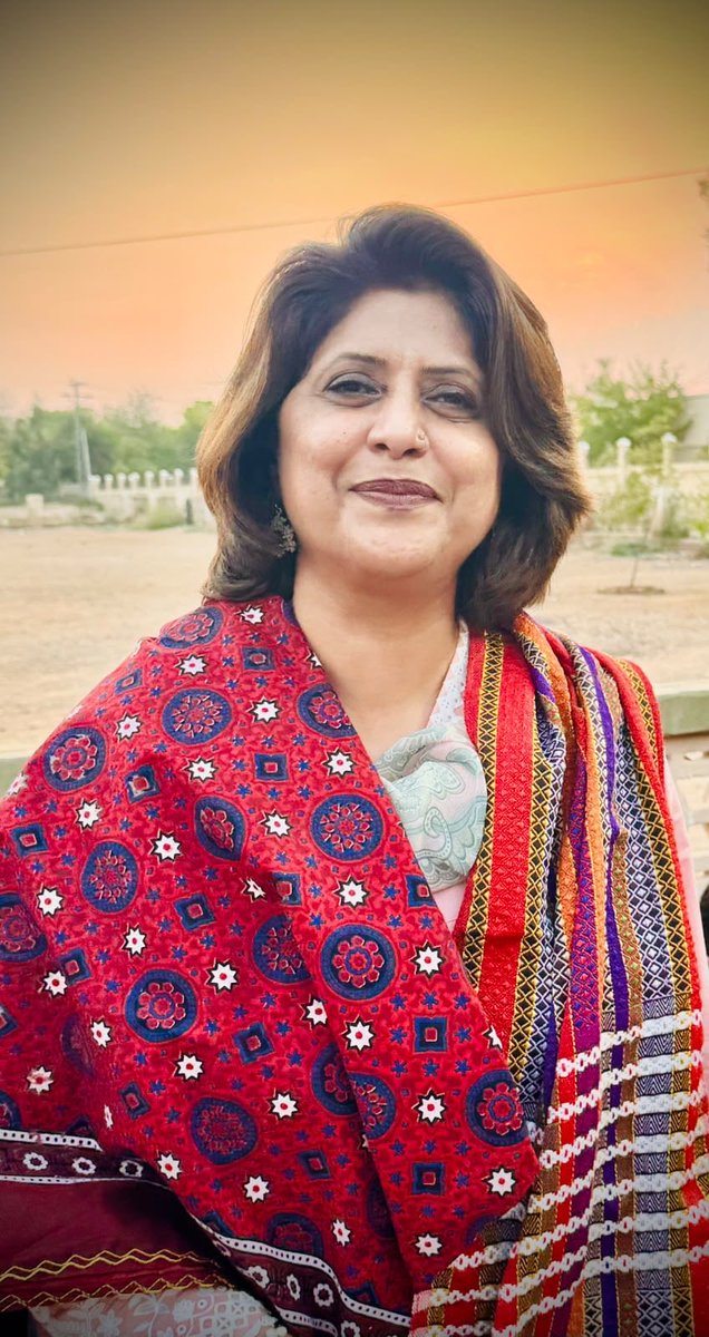 Arfana_Mallah's tweet photo. I am happy to share that the SUFI group won all 4 seats in the Sindh University Syndicate election.I fulfilled my dream of achieving a 50% share for women:two of the four seats are held by women. We made history by winning the election and set a record by winning it for 15 years https://t.co/yTBv0lG8Jz