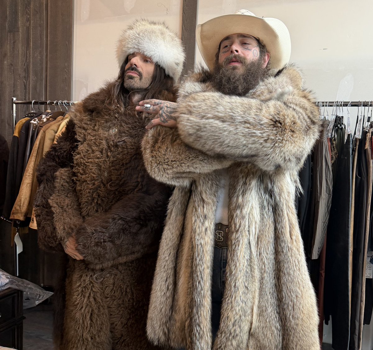 PostMalone's tweet photo. https://t.co/Z4WuD04pbW