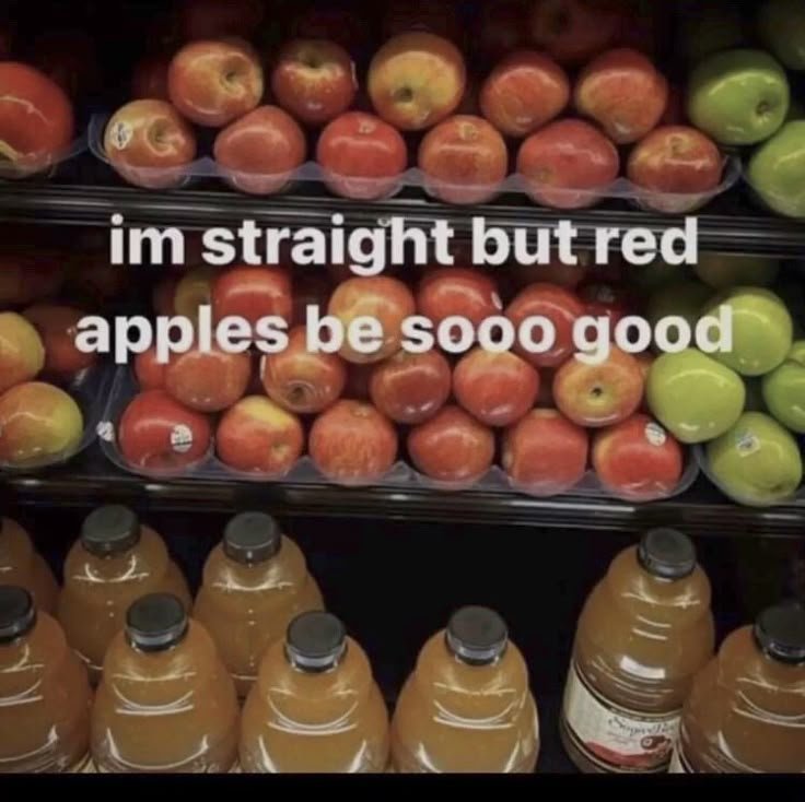 ghostivyleaves's tweet photo. happy apple day I love apples https://t.co/DGBZuchZZX