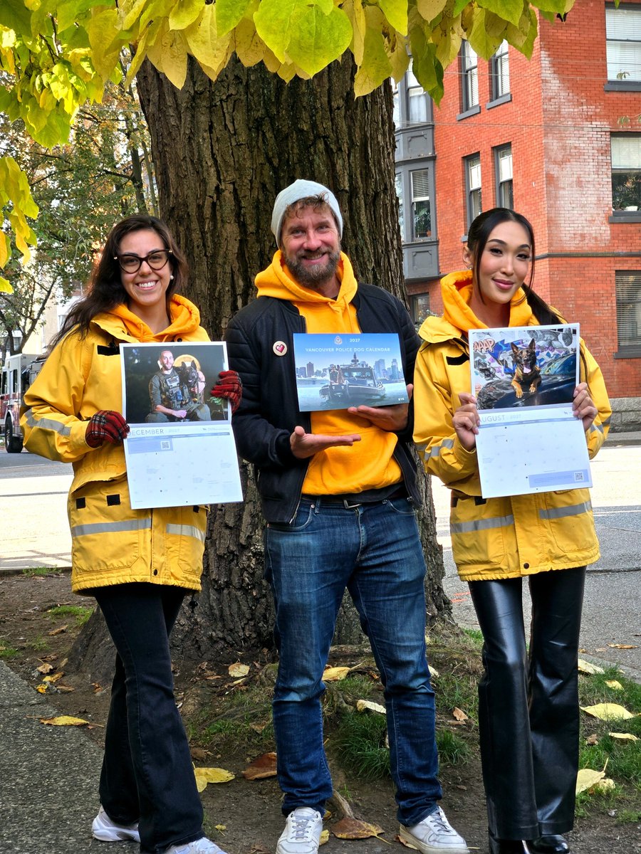 wechcpc's tweet photo. Today's the day all you VPD K9 lovers! The 2027 VPD Hero Calendars are for sale at The Vancouver Art Gallery Sq today from 11am-1pm. $15 each. Cash only. You can't miss us! #communitypolicing
#VPDHeroCalendar #charity https://t.co/HcjwDC9cpZ