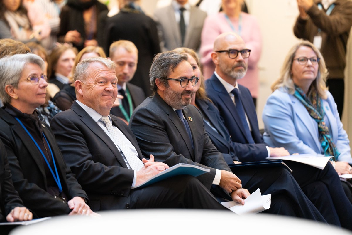 UNOPS_Chief's tweet photo. As global challenges mount and resources shrink, effective and impactful multilateral cooperation is needed more than ever.

Excellent interactions with Denmark’s Foreign Minister @larsloekke and fellow members of the @UNCityCPH leadership team to mark this week’s 🇺🇳 Day.

With colleagues from across the UN, a powerful moment to reflect on our shared commitment to the UN Charter, and what’s needed to deliver tangible results for the people we serve, and the planet we all call home. 
   
The innovation, technical expertise and cooperation in Copenhagen and the broader Nordic region can be an inspiration and a great resource, as the UN works to be more agile and efficient, to meet the mega challenges the world is facing.

My full remarks: https://t.co/Pv0bpHBnOD