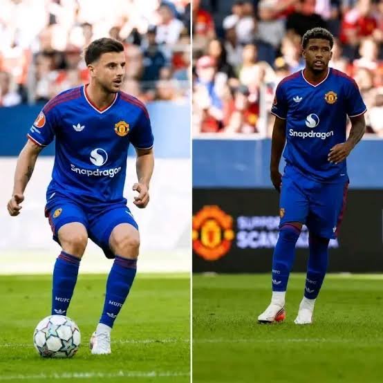 Tunnykvng's tweet photo. “Thank you Chelsea” 😂😂😂😂 https://t.co/iz2yP2D6Uw