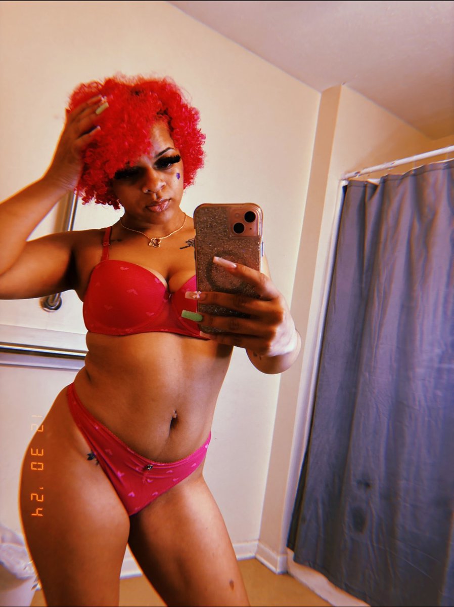 lexxiandaustin's tweet photo. send attachments to my husband 💦🩷🫦 

subscribe to my only fans 

https://t.co/x3fVTsmICd

dm me for content 🩷🫦 https://t.co/FOAqG3x0V9