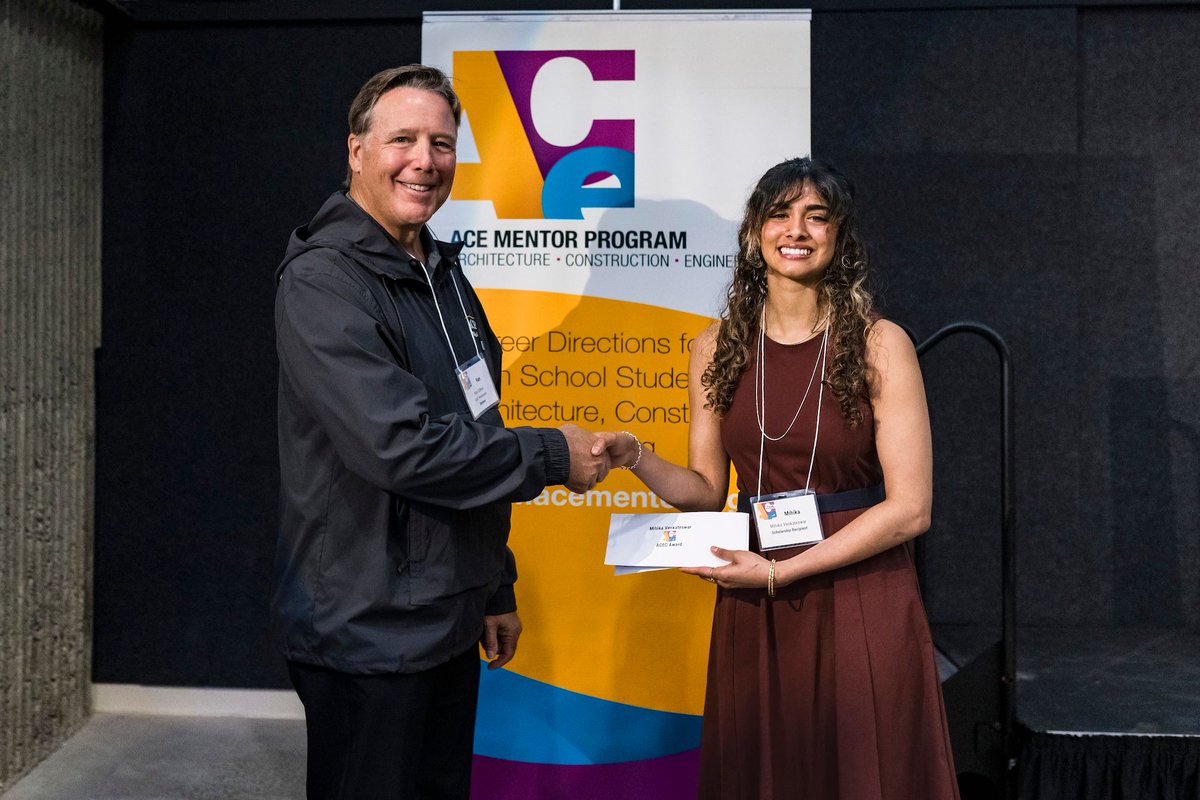ACECWA's tweet photo. 🎓 𝗜𝗻𝘃𝗲𝘀𝘁𝗶𝗻𝗴 𝗶𝗻 𝘁𝗵𝗲 𝗙𝘂𝘁𝘂𝗿𝗲 𝗼𝗳 𝗘𝗻𝗴𝗶𝗻𝗲𝗲𝗿𝗶𝗻𝗴! We are incredibly proud to have contributed to a scholarship awarded to Mihika Venkateswar through @ACEMentor! 

Mihika is pursuing Mechanical Engineering at @UW.

#ACECWashington #ACEMentor #future https://t.co/ldlKjFrdDR