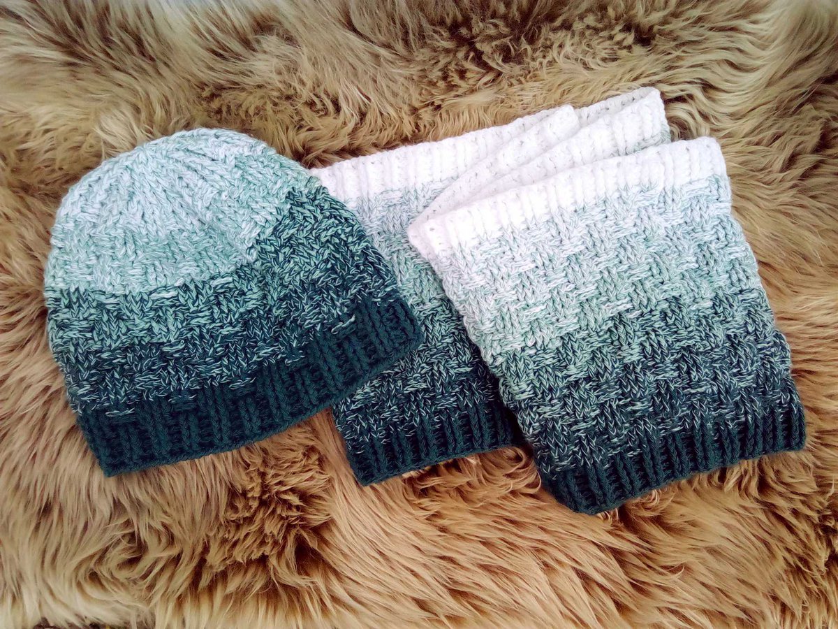 Crazy_Patterns's tweet photo. Wenn’s draußen glitzert: Häkel dir das Set „Ice Crush“ aus Mütze &amp; Loop im harmonischen Look – unisex und für alle Größen anpassbar. Perfekt als Wohlfühl-Projekt oder Geschenk. 🧶❄️ Jetzt bei Crazypatterns entdecken! https://t.co/3zfW7lOONZ https://t.co/m6QXAI3CYP