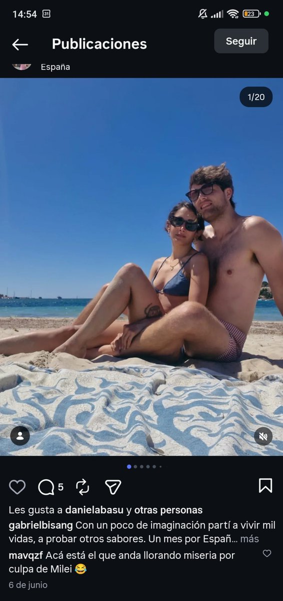 ARGunlocked's tweet photo. Periodista kuka llora miseria pero metió viajes a España, Francia, Italia y de paso se fue a esquiar a Suiza https://t.co/940SipAmMA