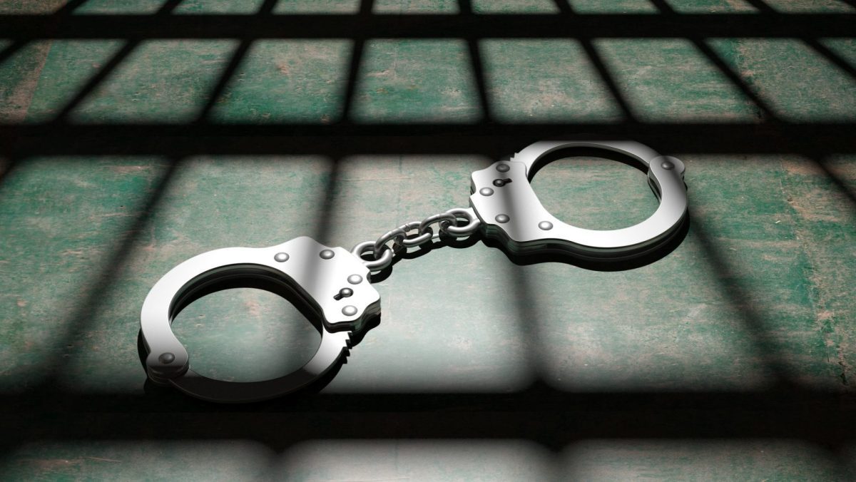 WMBDNews's tweet photo. A Florida police officer is facing five felony charges after he was accused of using a deceased man’s identity and falsifying documents in an alleged scheme to take control of the man’s home. https://t.co/L1mYisrTr2