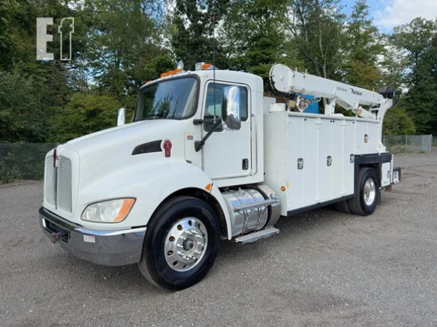 MDTraderdotcom's tweet photo. More trucks that are available at the 17th Annual Fall Auction! Don't miss the chance to place your bids!
📍Windsor Locks, Connecticut
📅October 24, 2026

Browse equipment here ➡️ https://t.co/1ZFhodxHWM

#PlaceYourBids #TruckSales https://t.co/0uOg91C06L